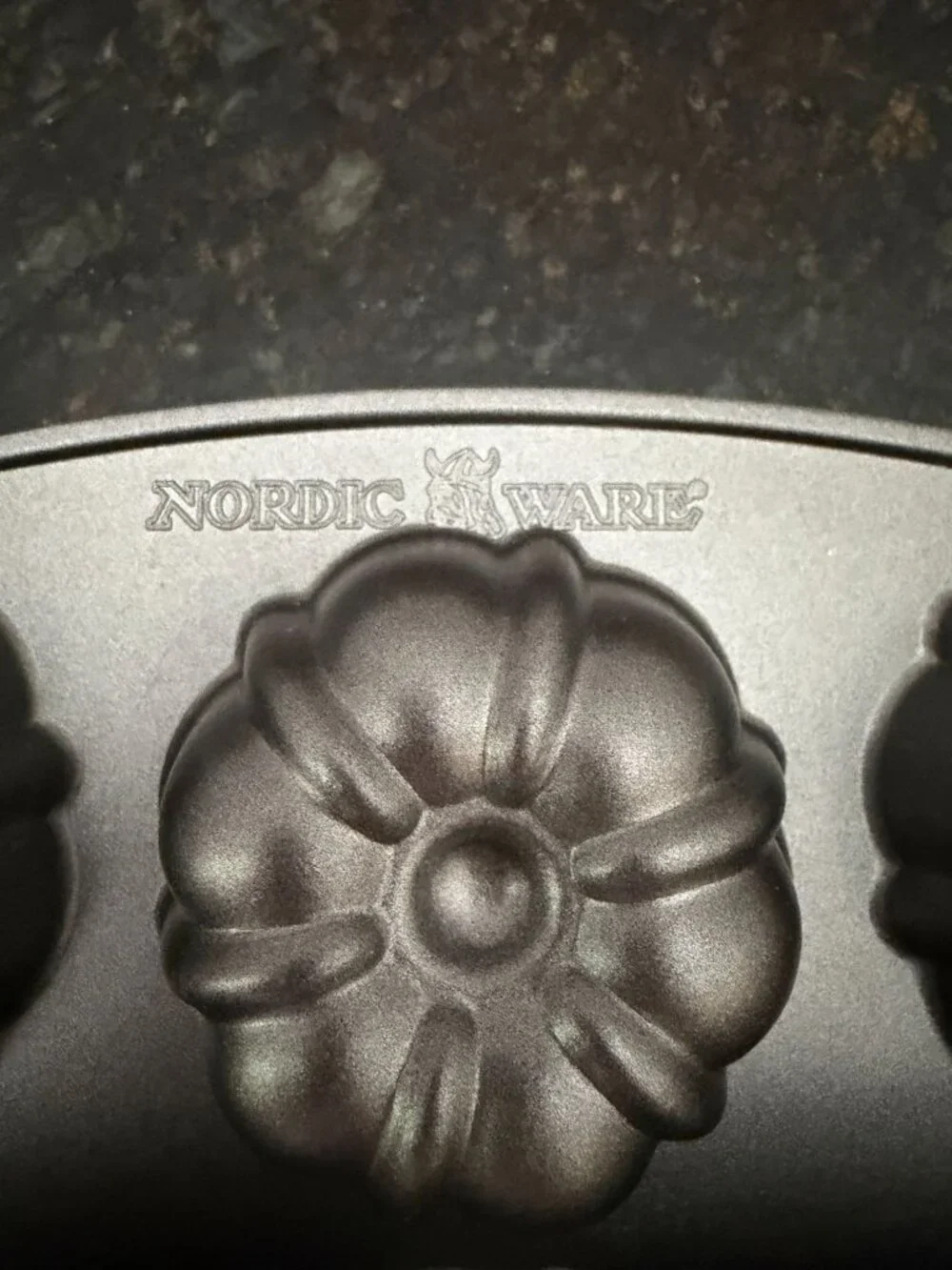 Nordic Ware Bundt Fluted, Cast Aluminum, Nonstick Coating Brownie and Cupcake Pl